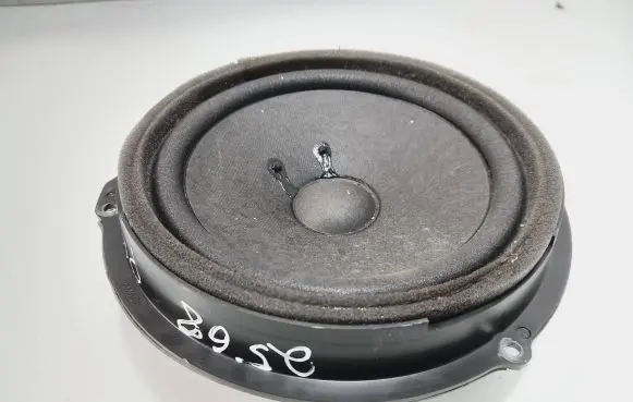 Ford Fiesta Front door speaker AA6T18808AA