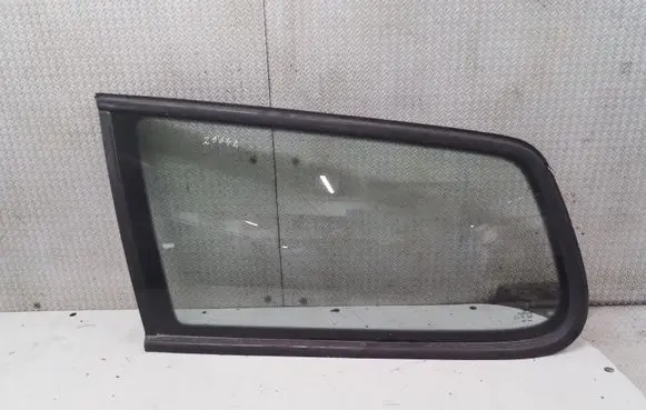 Volkswagen PASSAT B6 Rear side window