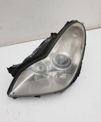 Mercedes-Benz CLS C219 Headlight/headlamp 159677 N270R 73485702AB