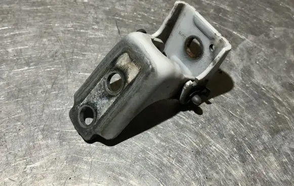 Peugeot 508 Front door upper hinge 9035CQ