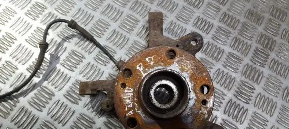 Renault Scenic I Front wheel hub