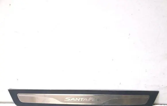 Hyundai Santa Fe Front sill trim cover 858742W500
