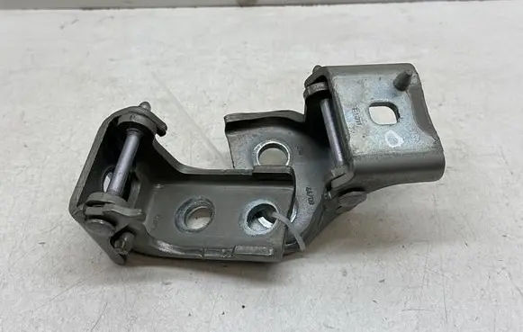 Peugeot 3008 I Front door hinge set 