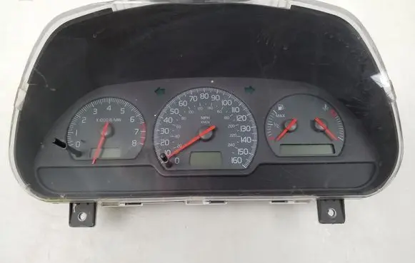 Volvo S40, V40 Speedometer (instrument cluster) 30889716