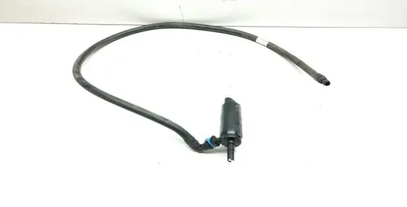 BMW 3 E90 E91 Headlight washer pump 8377430 13264011