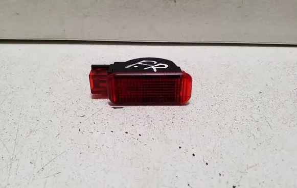 Audi Q3 8U Front door interior light 6Y0947411