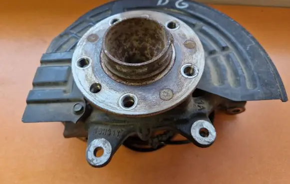 Fiat 500X Rear wheel hub 16H31Y