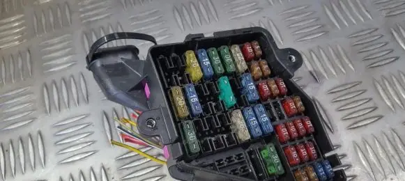 Audi A4 S4 B5 8D Fuse box set 8D1941824