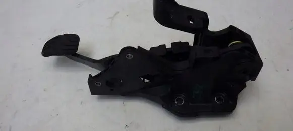 Renault Clio V Brake pedal 465014942R