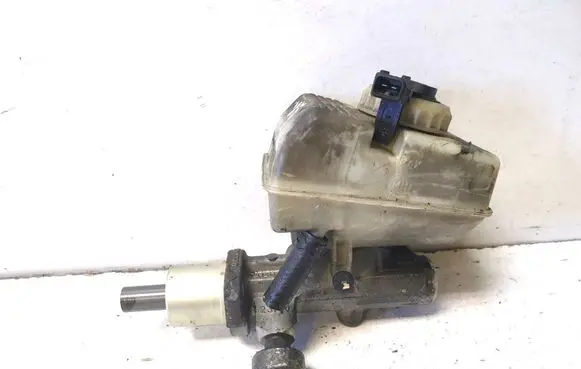 Volvo S70 V70 V70 XC Master brake cylinder 9140251