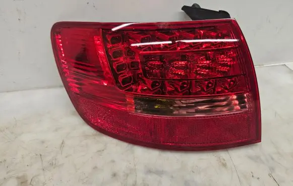 Audi A6 S6 C6 4F Rear/tail lights 89037751