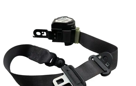 Jeep Grand Cherokee (WK) Front seatbelt