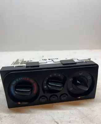 Subaru Outback Climate control unit 72311AE050