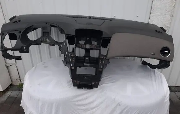 Chevrolet Cruze Dashboard P01739159