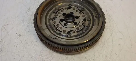 Volkswagen Tiguan Flywheel 03L105266DQ