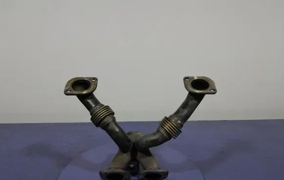 BMW M5 Exhaust manifold 7843780