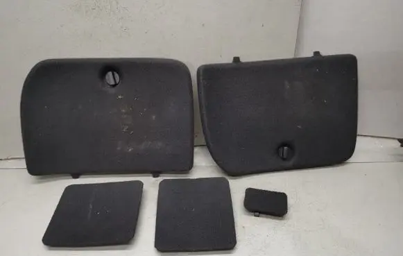 Toyota Avensis T250 Trunk/boot trim cover 6474605060 6776705020