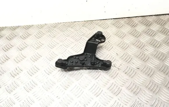 Toyota Avensis T250 Tail light bulb cover holder 89028786