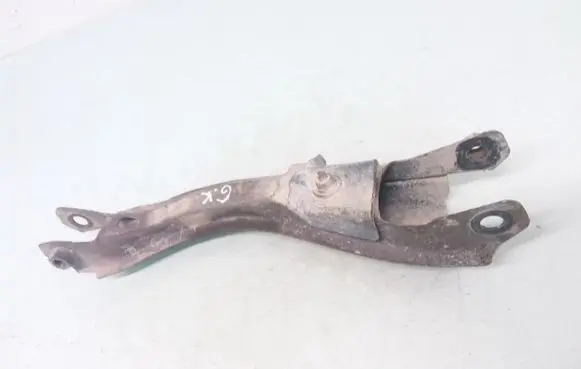 Volvo XC70 Rear control arm