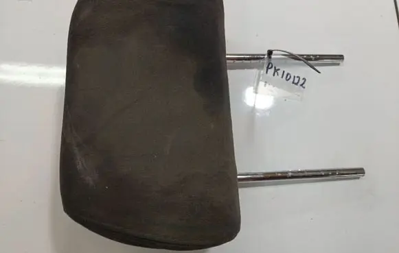 Audi A4 S4 B5 8D Front seat headrest 