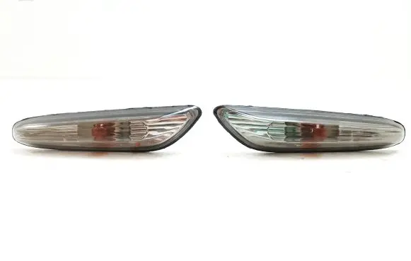 BMW 5 E60 E61 Front fender indicator light