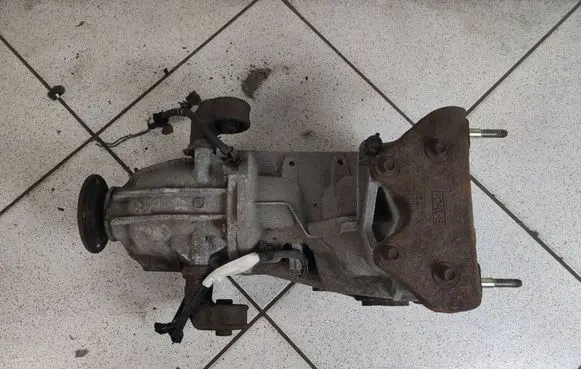 Mazda CX-9 Rear differential