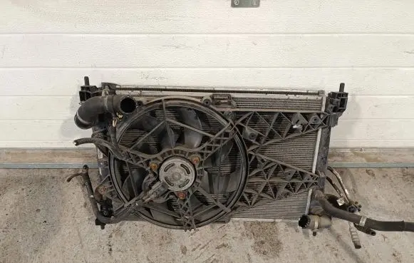 Fiat Bravo Radiator set 