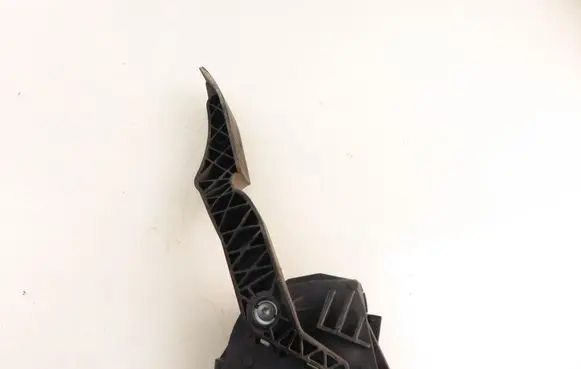 Opel Zafira A Accelerator throttle pedal 6PV00811400 9202341BT