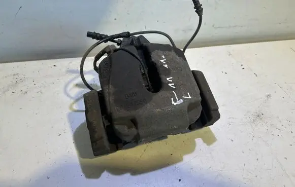 BMW 5 F10 F11 Front brake caliper 