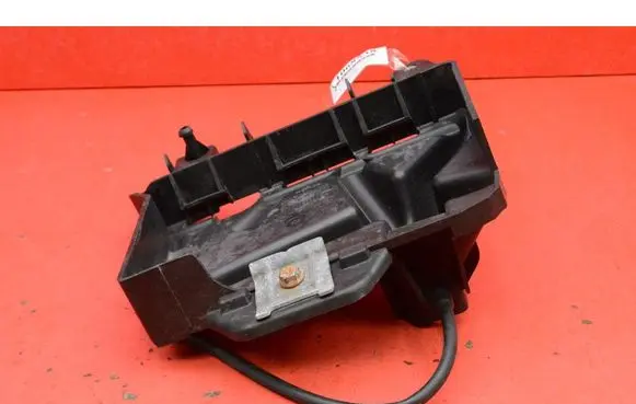 Skoda Fabia Mk1 (6Y) Battery box tray 3C0915331D