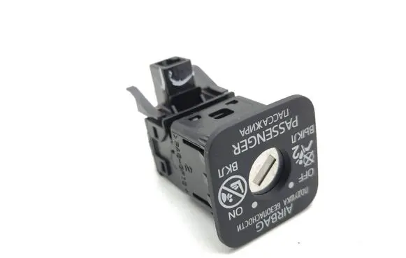 Lexus UX Passenger airbag on/off switch 2091A90