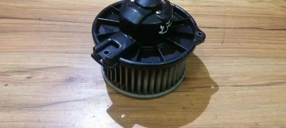 Mitsubishi Colt Heater fan/blower 049012r9 194000-0940