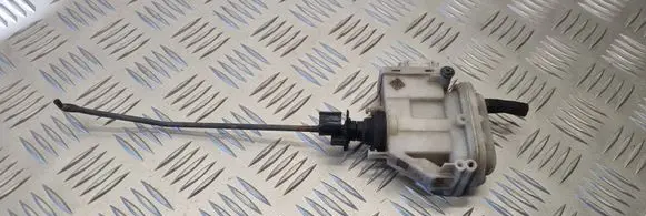 Volkswagen PASSAT B3 Central locking motor 357862153H