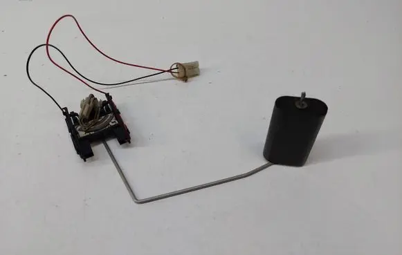Opel Meriva A Fuel level sensor 15874105