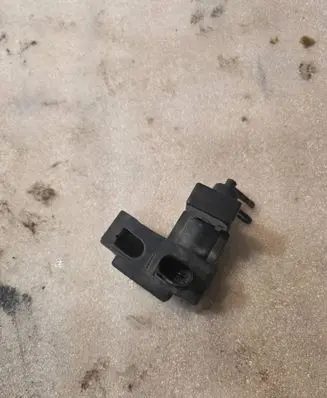 Skoda Superb B5 (3U) Turbo solenoid valve 
