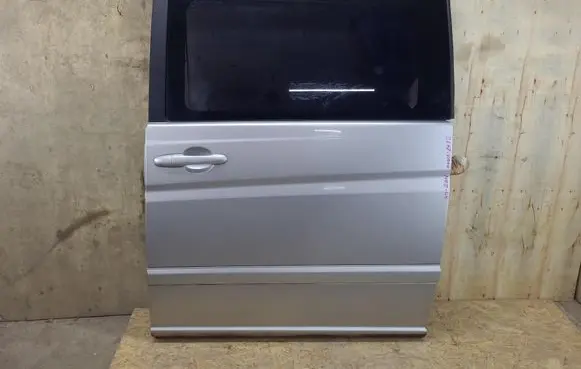 Mercedes-Benz Vito Viano W639 Side sliding door 