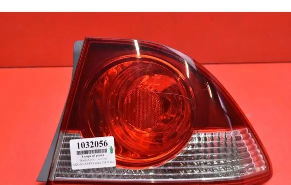 Honda Civic Rear/tail lights P6104R