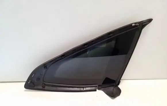 BMW i4 Rear side window 7482996
