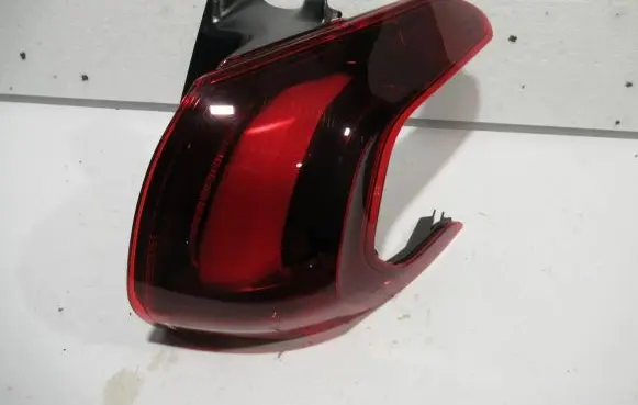 Peugeot 2008 I Rear/tail lights 9826730380