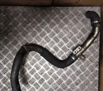Iveco Daily 6th gen Engine coolant pipe/hose