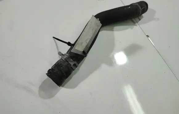 Ford Fiesta Engine coolant pipe/hose