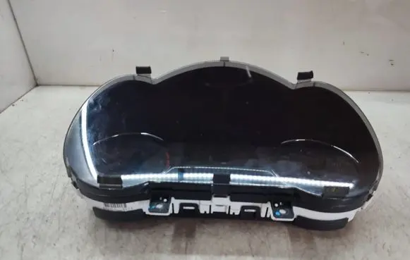 KIA Optima Speedometer (instrument cluster) 940532T110