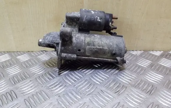 Mazda 3 I Starter motor Y60118400A