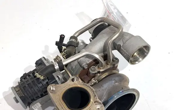 Citroen C4 Cactus Turbo 9825982080