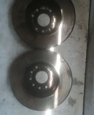 Volkswagen Golf VI Front brake disc