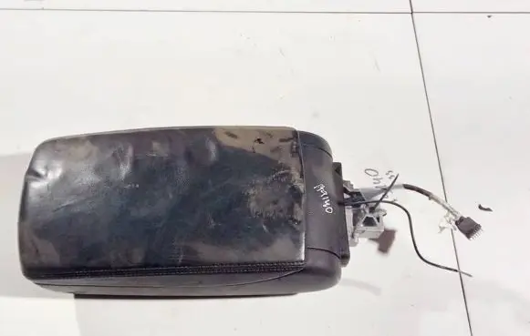 Audi A6 S6 C6 4F Armrest