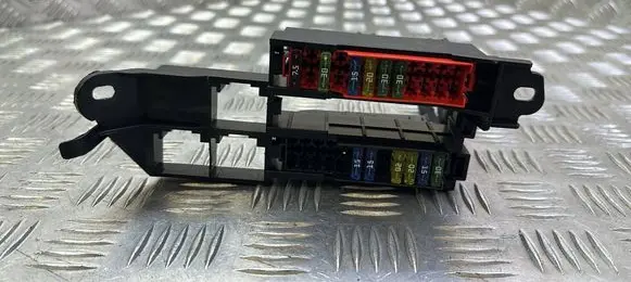 Audi Q7 4L Fuse box set 4L0971845A
