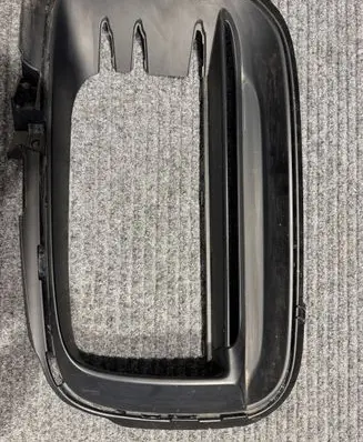 Front bumper lower grill