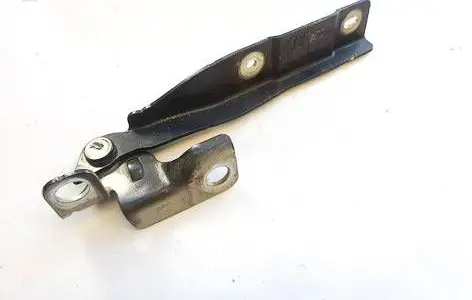 Engine bonnet/hood hinges