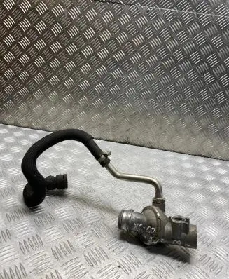Thermostat/thermostat housing